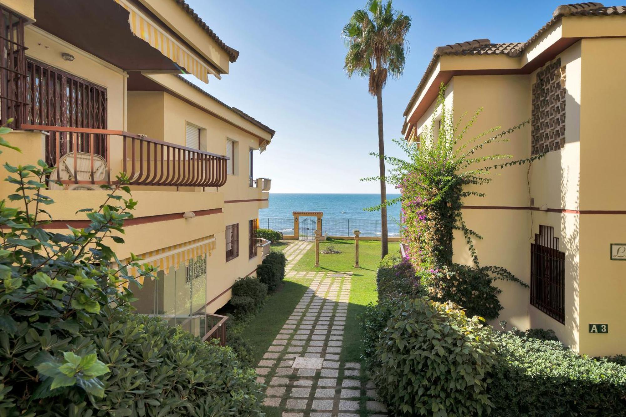 Casa Mar Apartamento Front Beach Con Wifi, Piscina, Padel Y Tenis - Lubina Del Sol Sitio de Calahonda Eksteriør billede