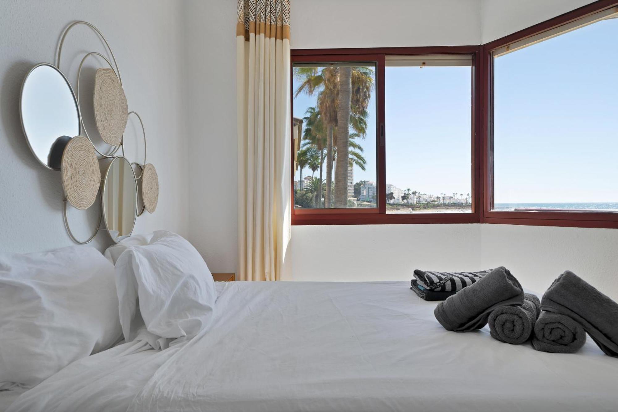 Casa Mar Apartamento Front Beach Con Wifi, Piscina, Padel Y Tenis - Lubina Del Sol Sitio de Calahonda Eksteriør billede