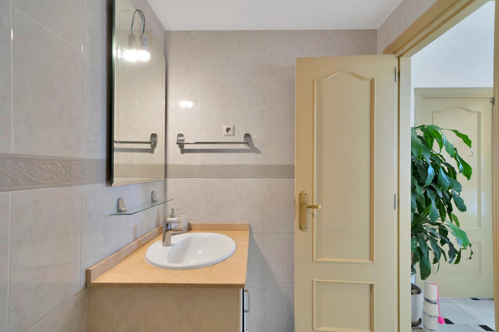 Casa Mar Apartamento Front Beach Con Wifi, Piscina, Padel Y Tenis - Lubina Del Sol Sitio de Calahonda Eksteriør billede